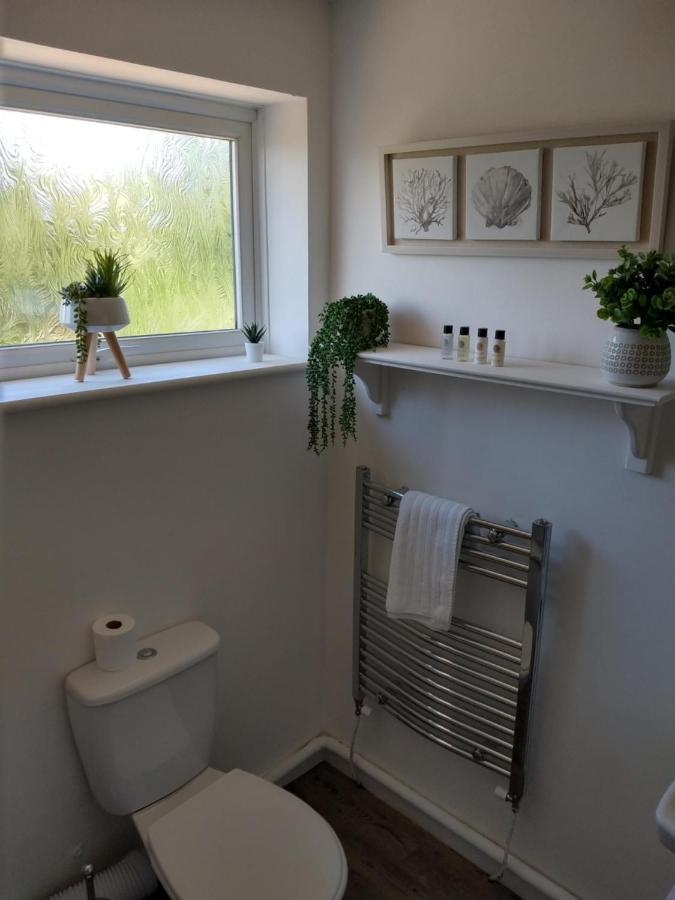 Villa Stamford Redcot Gardens Stylish 2 Bed Family Town House With Parking Exterior foto
